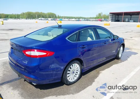 2015 Ford Fusion Hybrid Se из США, поврежденный, VIN 3FA6P0LU0FR168403